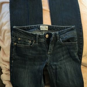 AEROPOSTALE   WOMANS JEANS SIZE  1/2